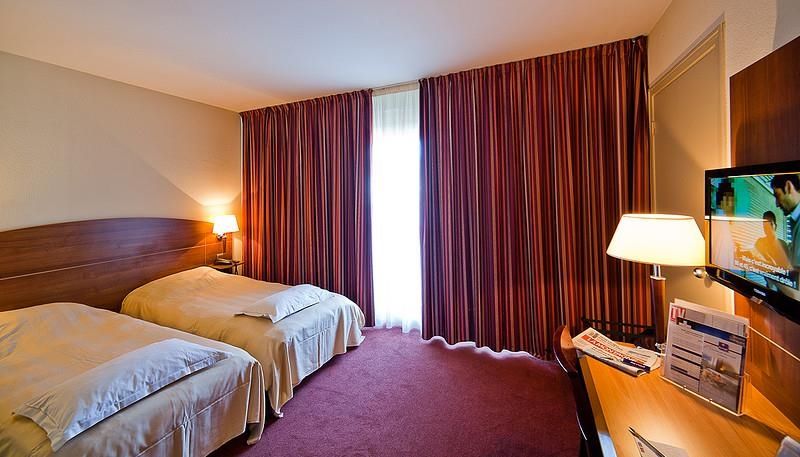 Kyriad Hotel Clermont Ferrand Centre Eksteriør billede